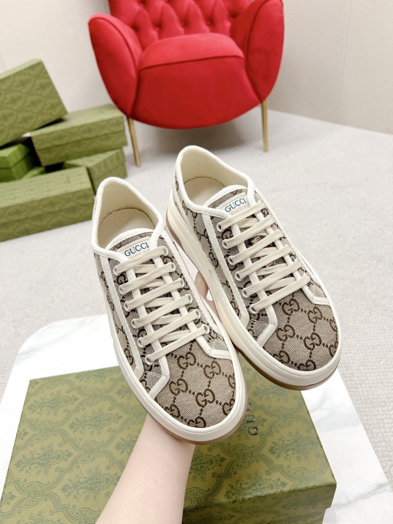 Gucci Casual Shoes